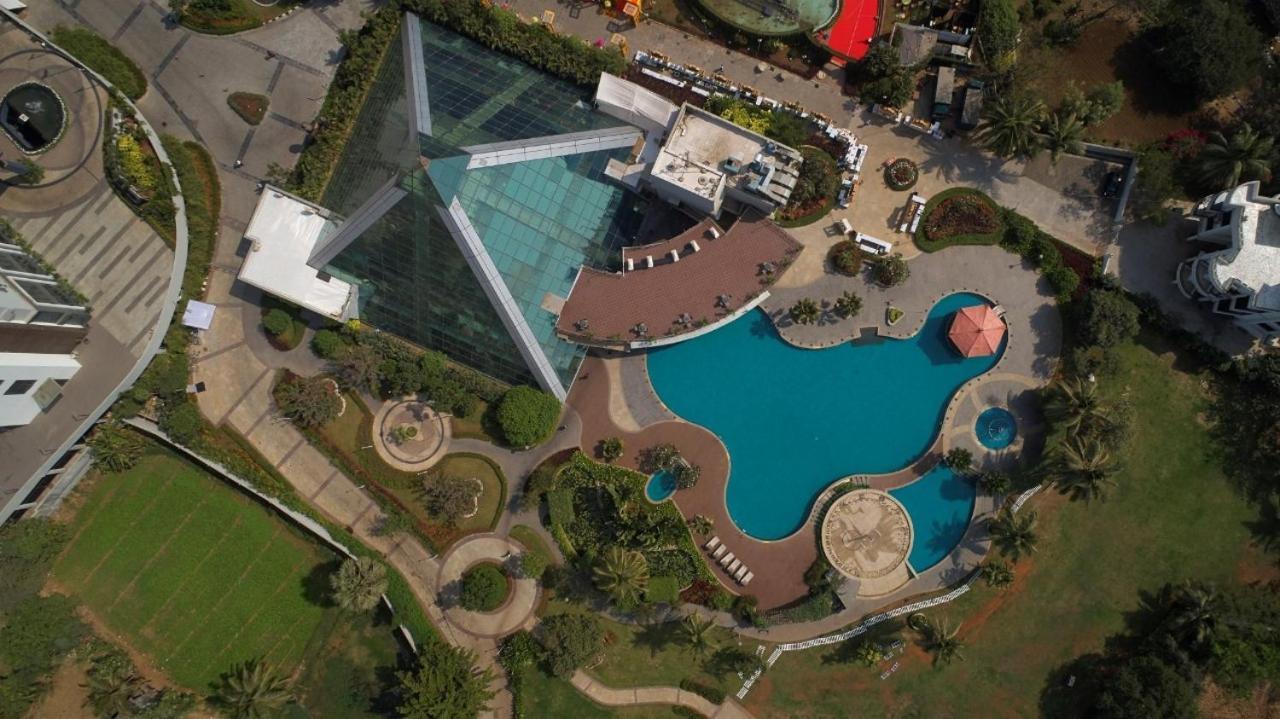 Muza Hotels At Eskay Resorts Resor Mumbai